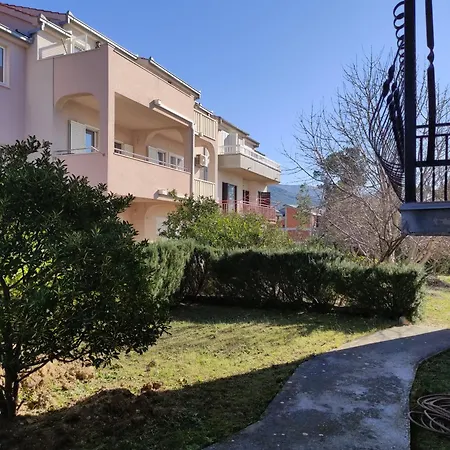Apartment Anna Podstrana